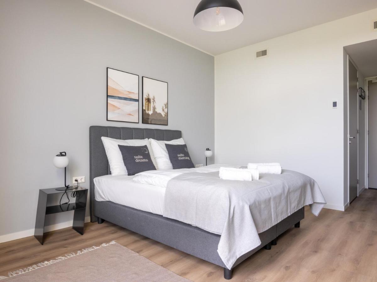 Limehome Eindhoven Gashouder מראה חיצוני תמונה