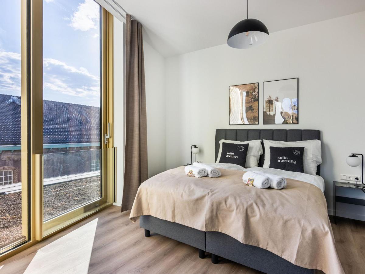 Limehome Eindhoven Gashouder מראה חיצוני תמונה