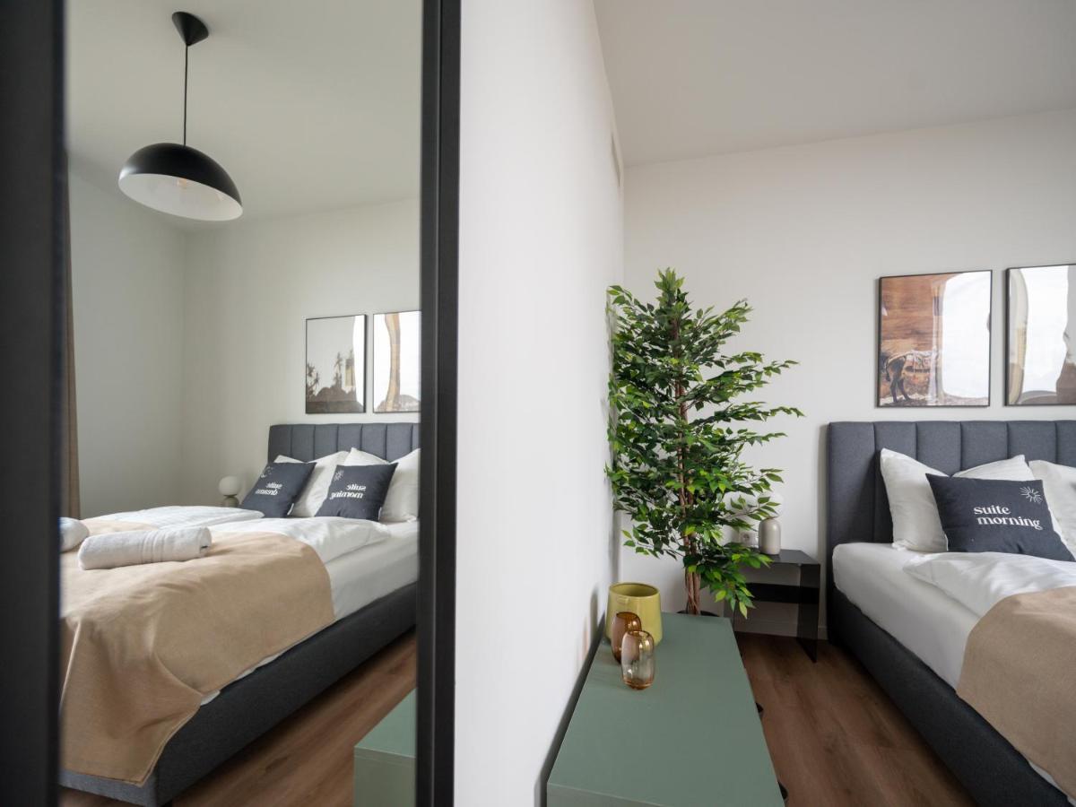 Limehome Eindhoven Gashouder מראה חיצוני תמונה